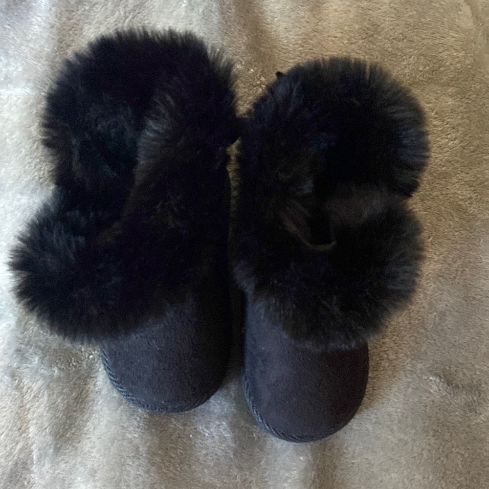 BABY GIRL FUR BOOTS